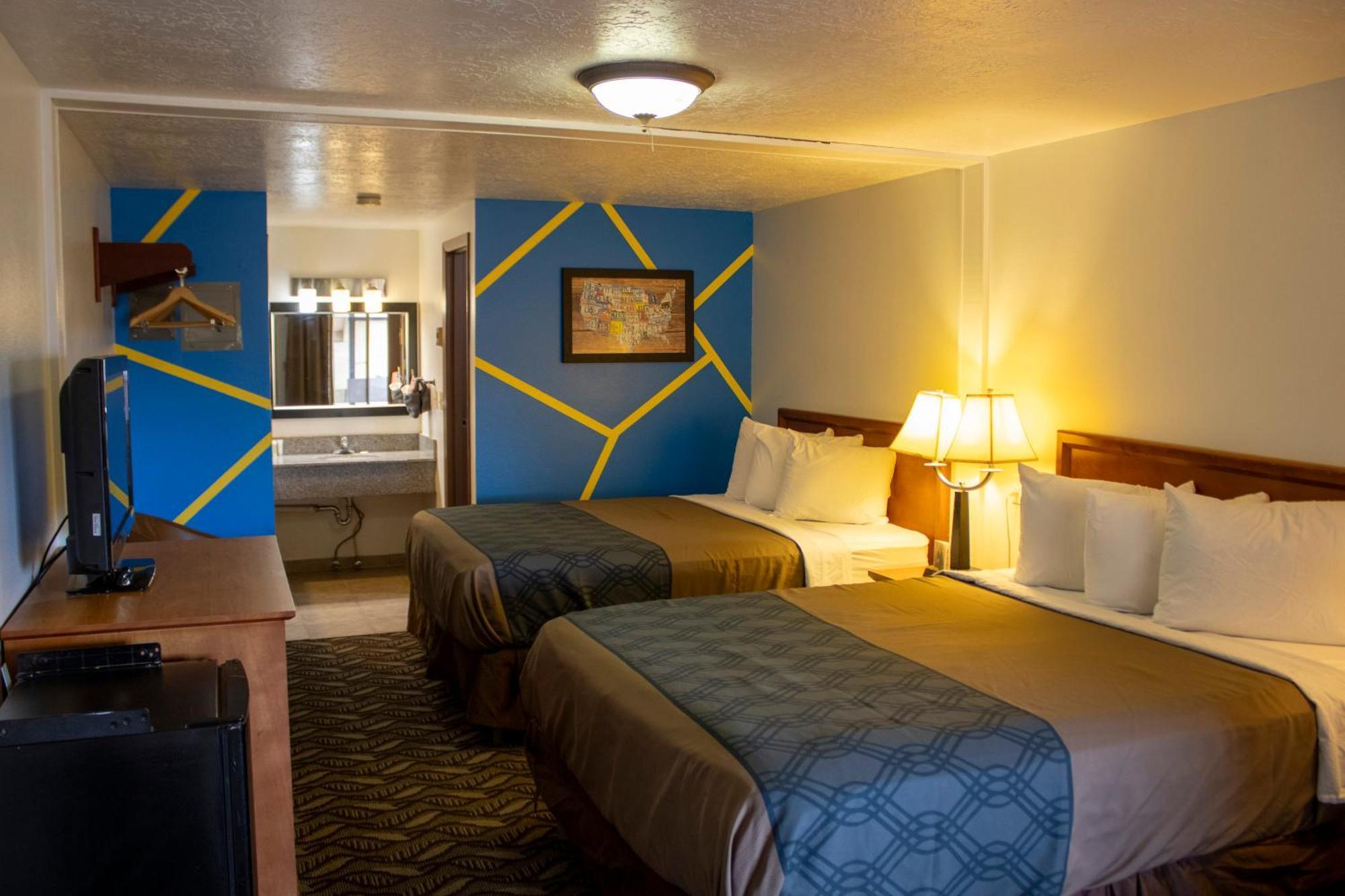 ורנל Patriot Stay Motel מראה חיצוני תמונה